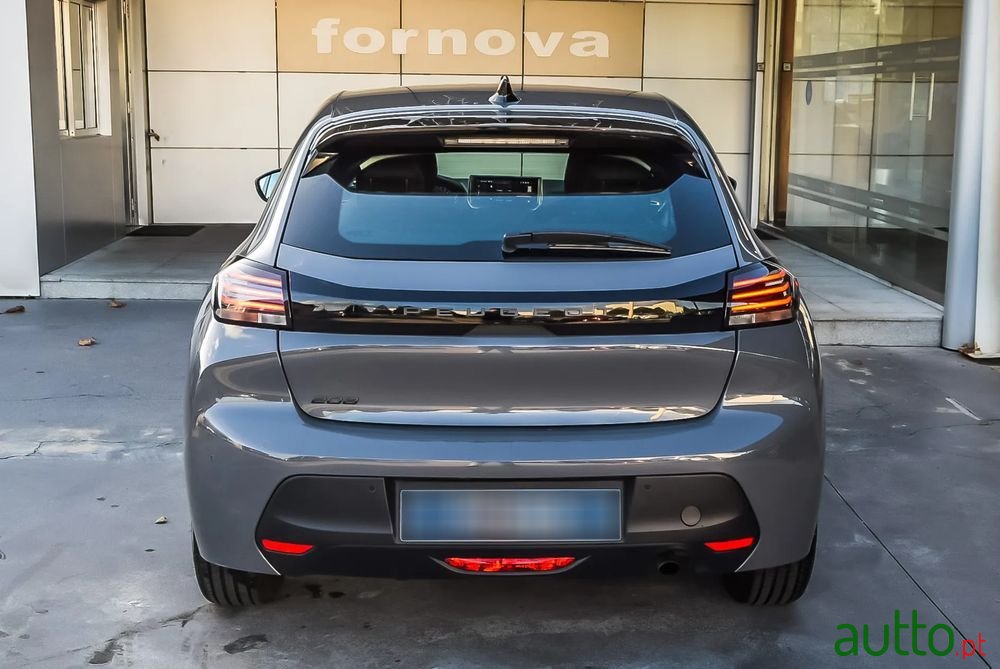 2024' Peugeot 208 photo #6