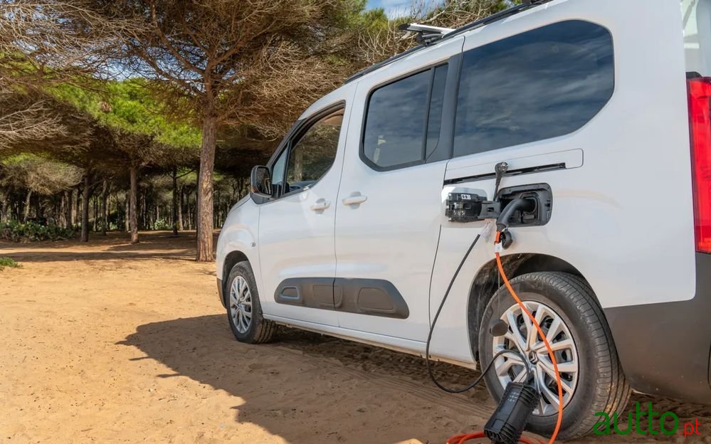 2022' Citroen E-Berlingo Xl Shine Pack photo #6