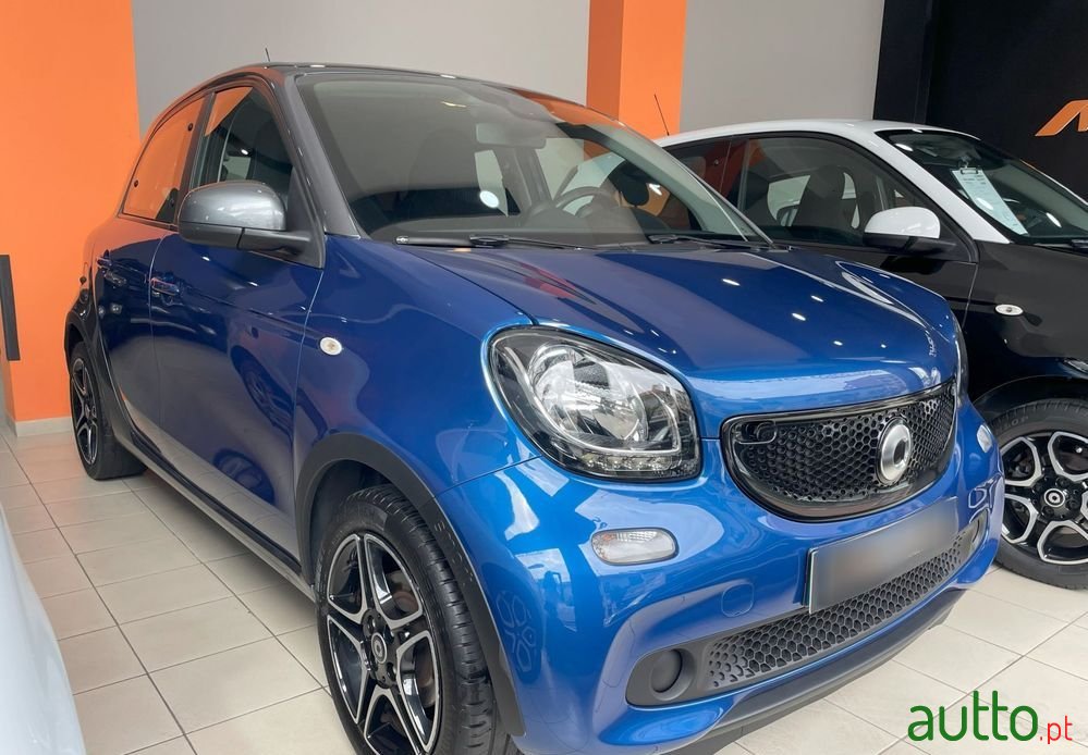 2017' Smart Forfour photo #1
