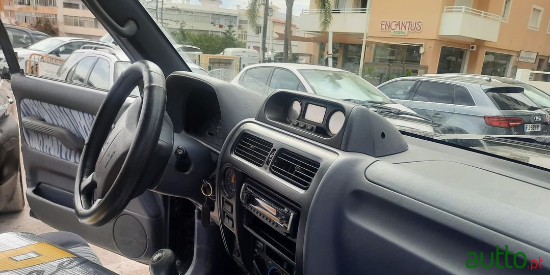 1998' Toyota Land Cruiser photo #4