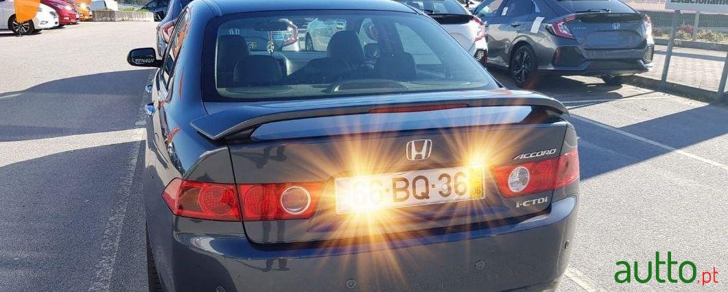 2006' Honda Accord Executive photo #3