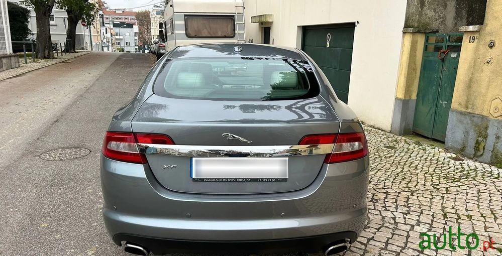 2008' Jaguar XF photo #5