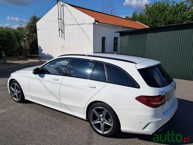 2015' Mercedes-Benz Classe C Bluetec photo #5