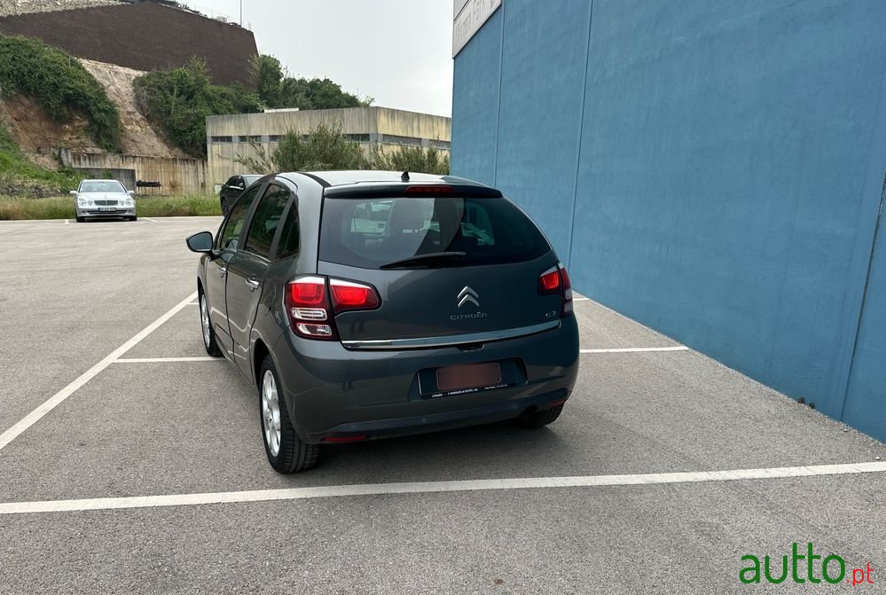2014' Citroen C3 1.2 Vti Exclusive photo #4