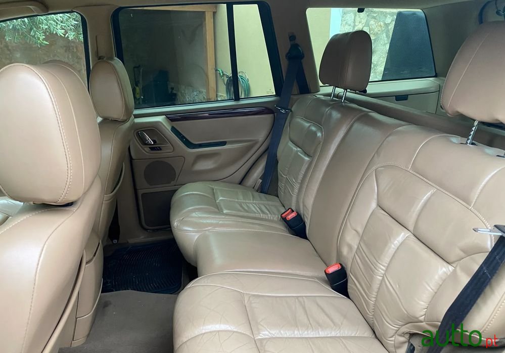 2000' Jeep Grand Cherokee photo #5