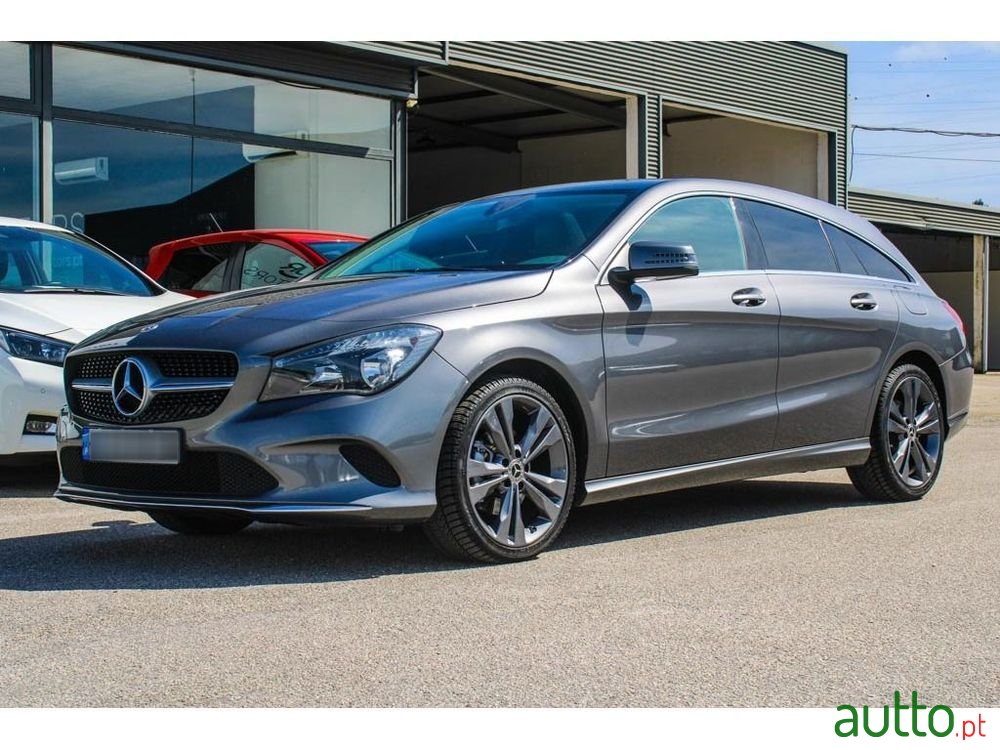 2018' Mercedes-Benz Classe Cla photo #3