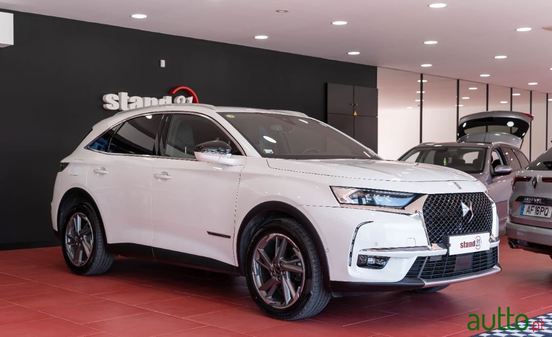 2018' DS Automobiles Ds7 Crossback photo #1