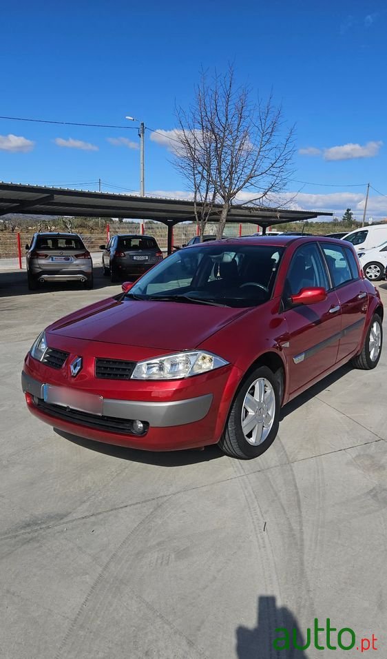 2003' Renault Megane photo #1