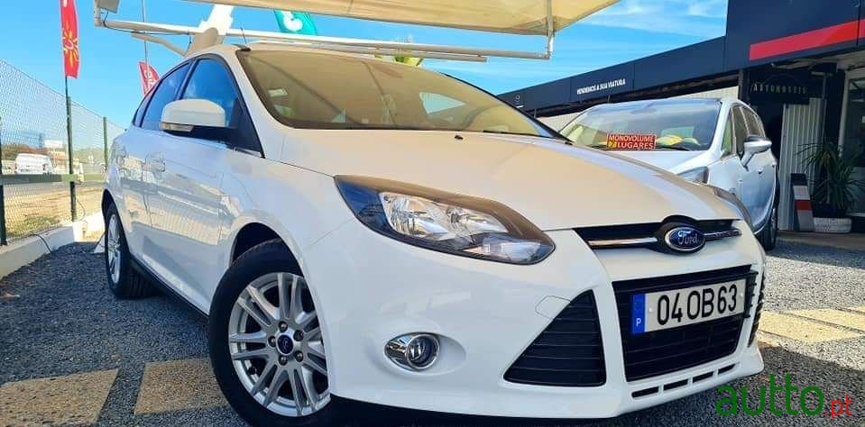 2013' Ford Focus photo #2