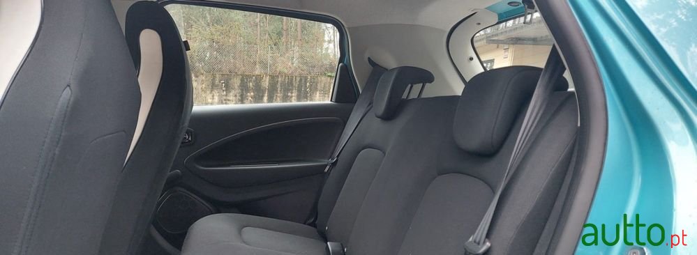 2020' Renault Zoe photo #5