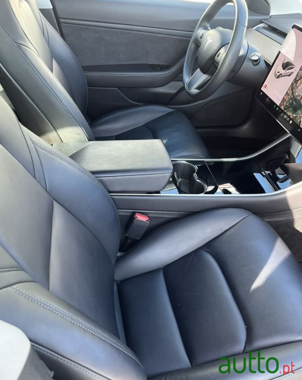 2019' Tesla Model 3 photo #6