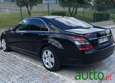 2006' Mercedes-Benz S-320 photo #4