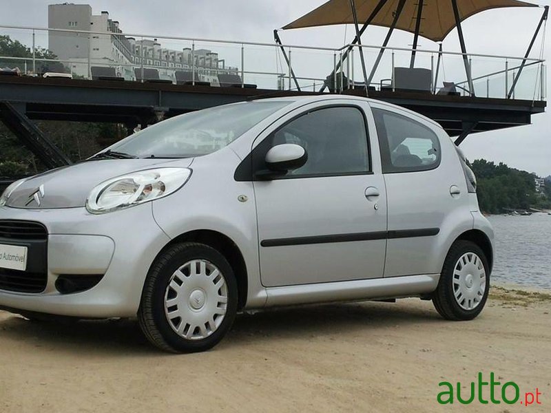 2010' Citroen C1 1.0 Sx Ac photo #2