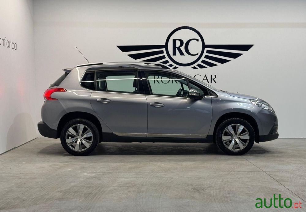 2014' Peugeot 2008 1.5 Bluehdi Allure Eat6 photo #2