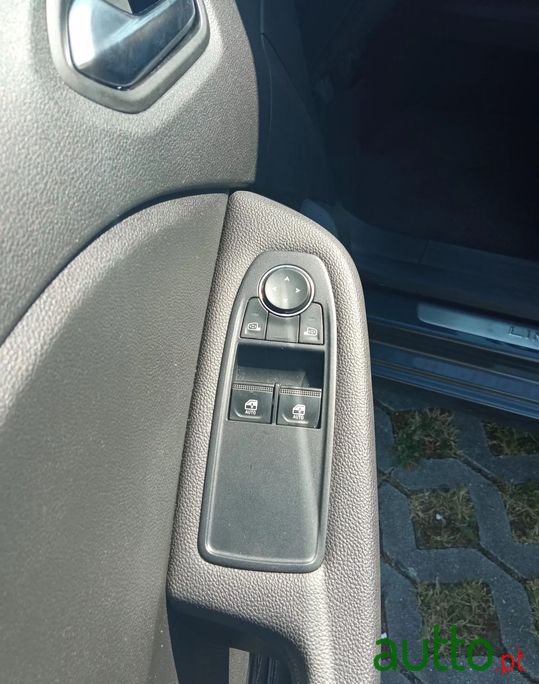 2021' Renault Clio photo #5