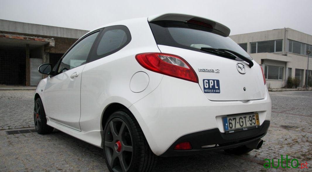 2008' Mazda 2 photo #2