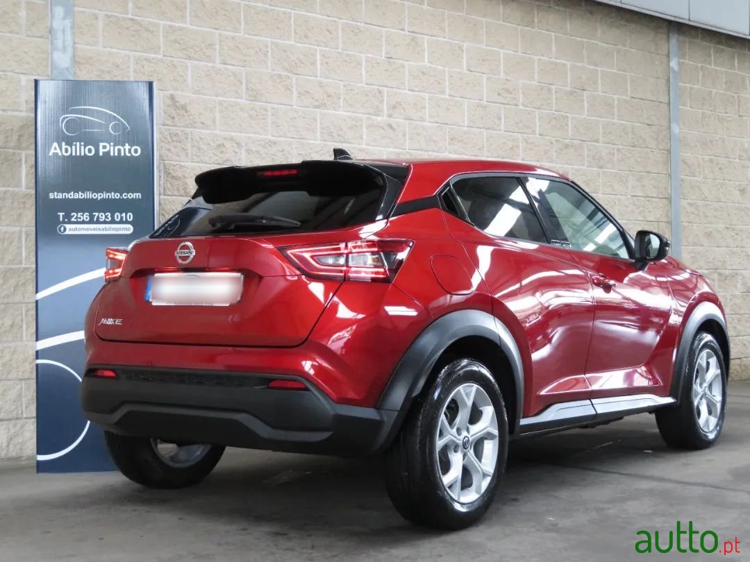2022' Nissan Juke photo #3