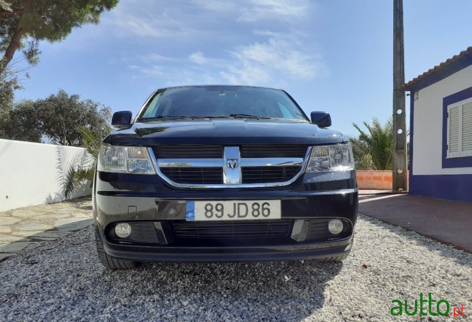 2010' Dodge Journey photo #2