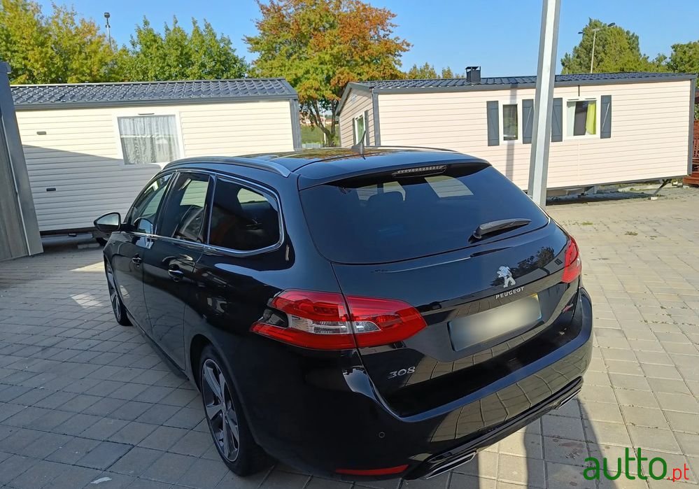 2017' Peugeot 308 Sw photo #5