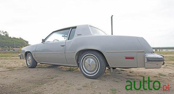 1982' Oldsmobile Cutlass Supreme photo #4