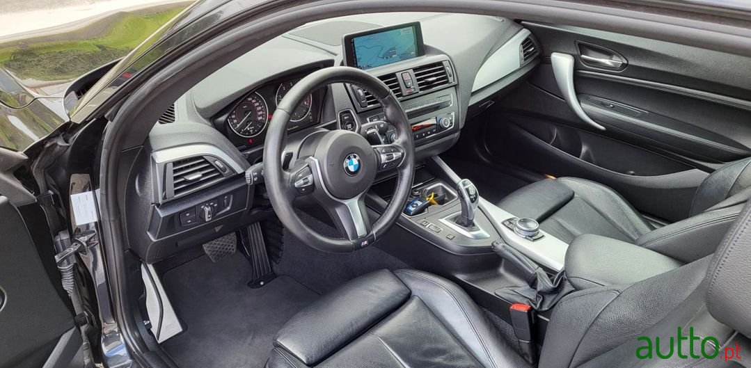 2014' BMW 220 photo #5