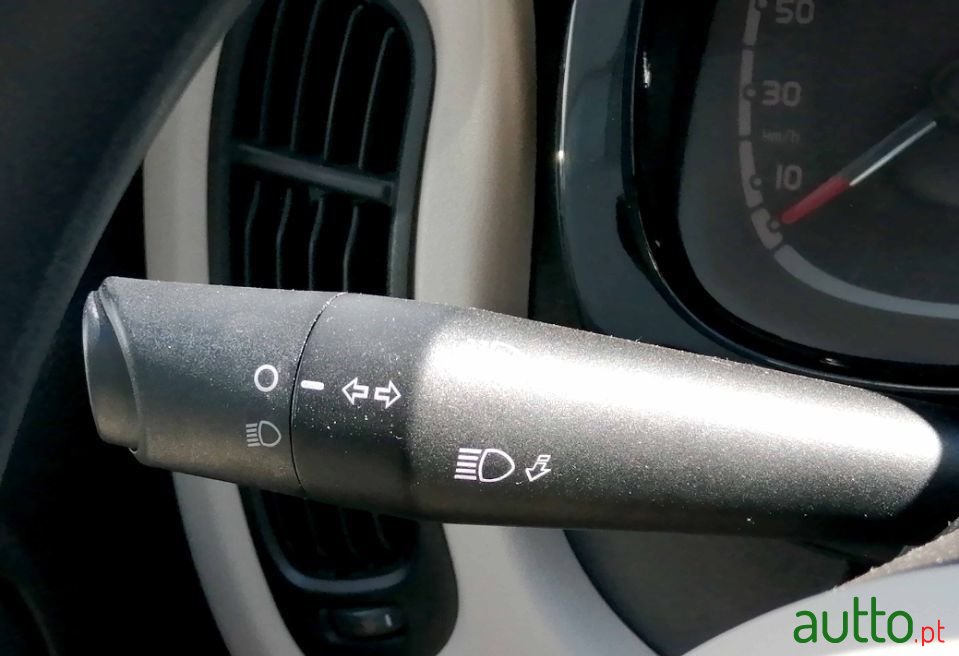 2019' Fiat Panda photo #5