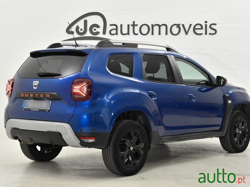 2022' Dacia Duster photo #2