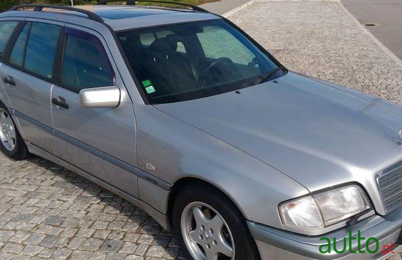 1998' Mercedes-Benz C-220 photo #1