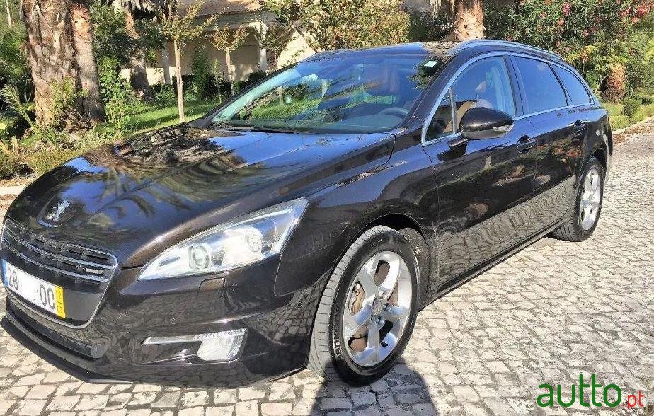 2012' Peugeot 508 Sw photo #1