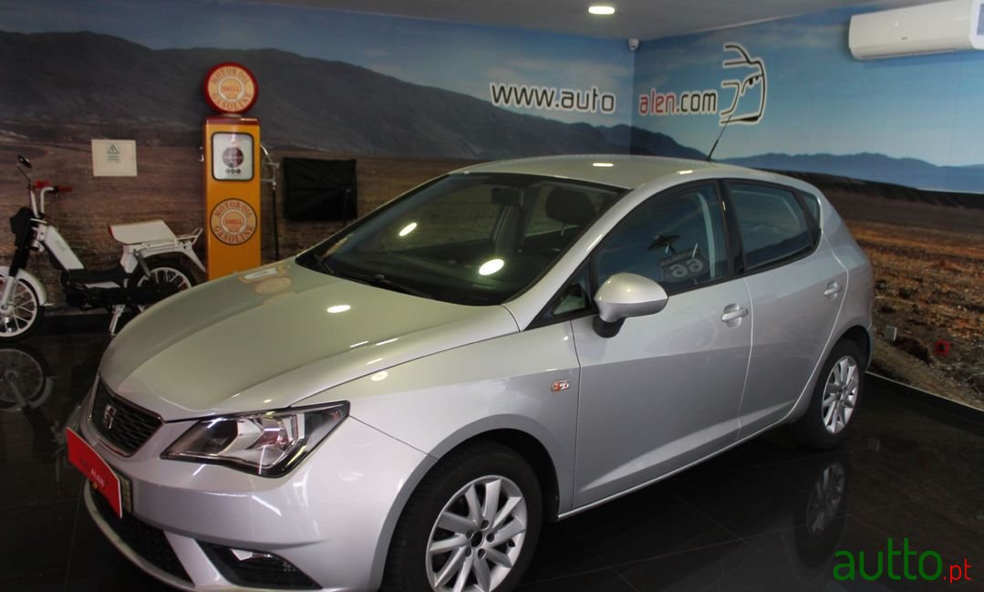 2014' SEAT Ibiza photo #1