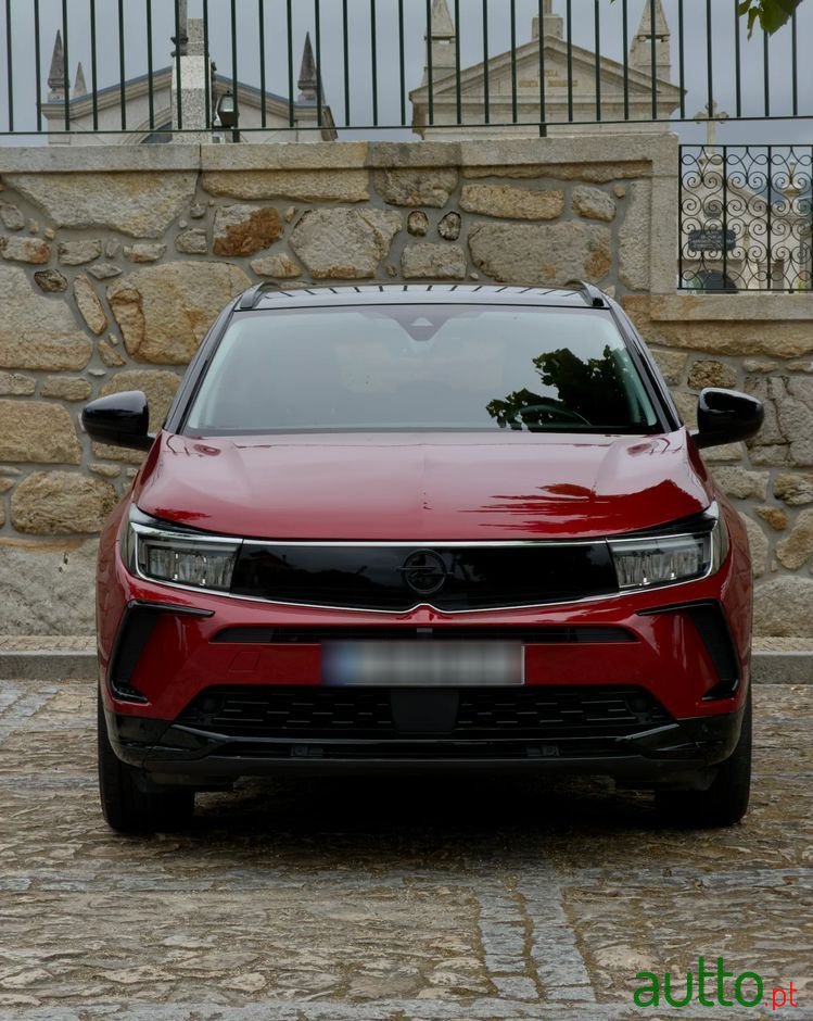 2022' Opel Grandland photo #2