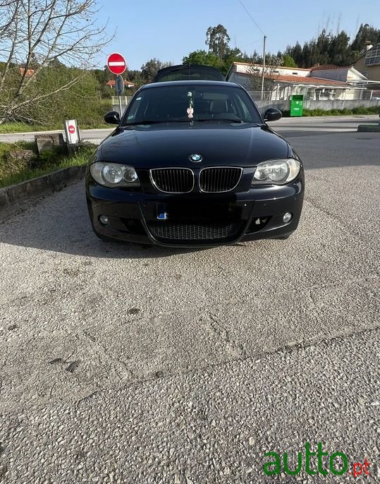 2008' BMW 120 photo #2