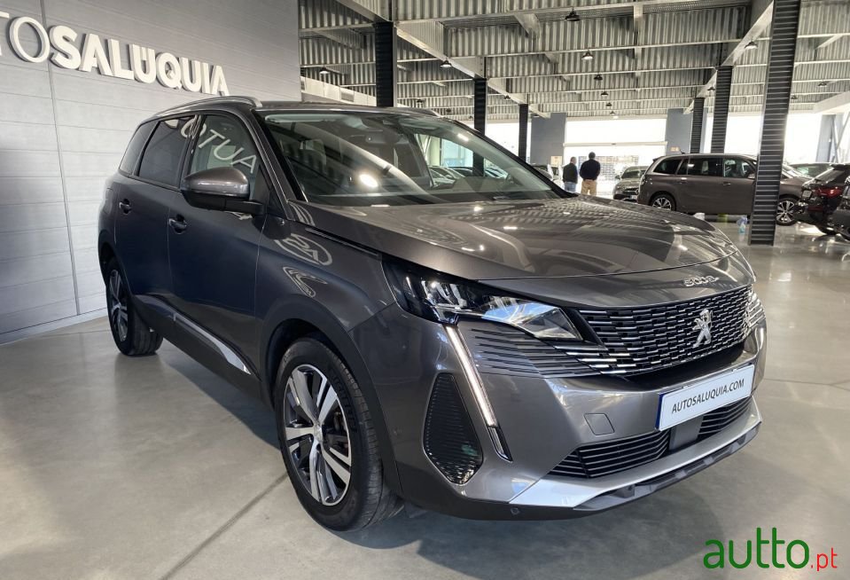 2021' Peugeot 5008 photo #5