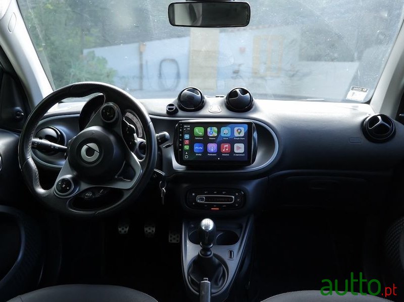 2016' Smart Fortwo photo #5