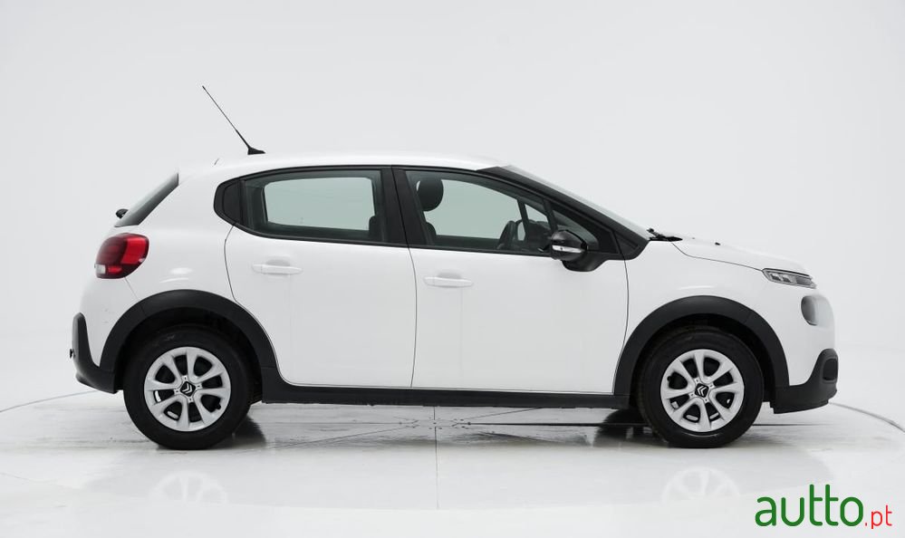 2019' Citroen C3 1.5 Bluehdi Feel photo #2