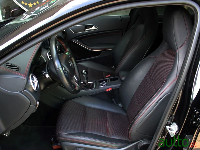 2014' Mercedes-Benz Classe Gla (Cdi) D Amg Line photo #6