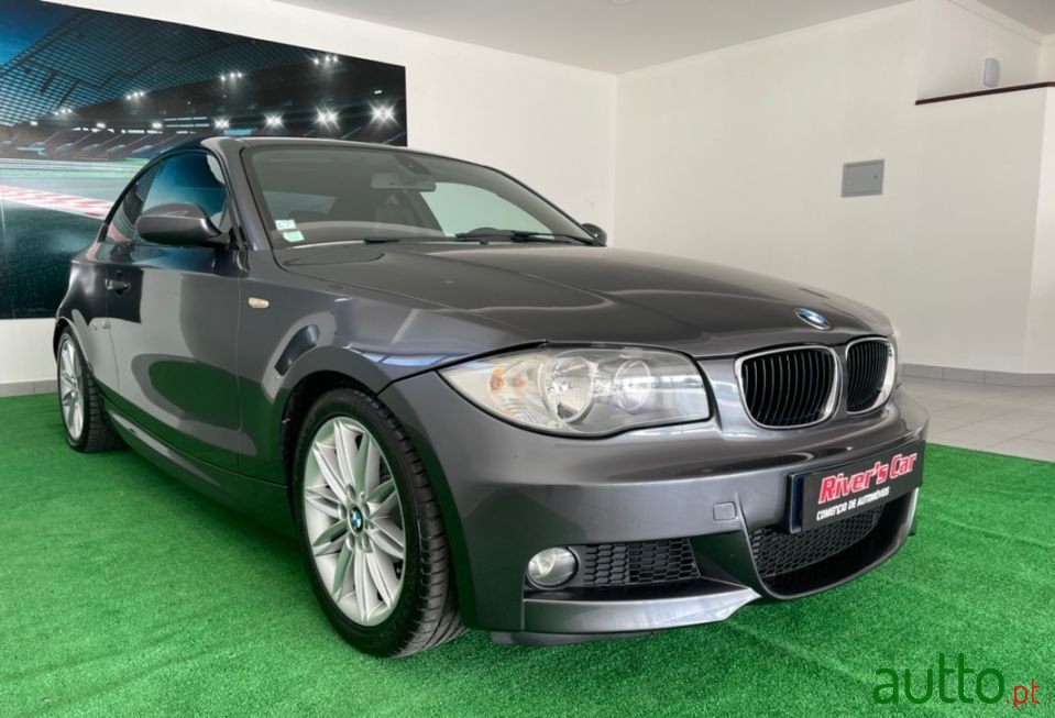 2008' BMW 120 photo #3