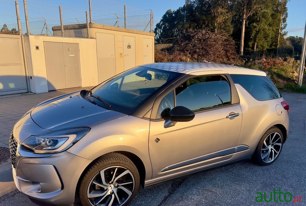 2019' DS Automobiles Ds3 Vti 120 Auto Sochic photo #2