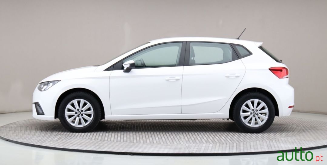 2018' SEAT Ibiza photo #2