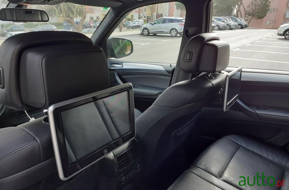 2008' BMW X5 photo #3