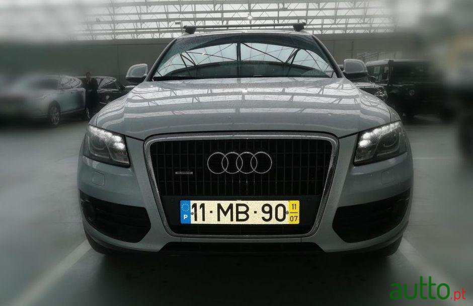 2011' Audi Q5 photo #3