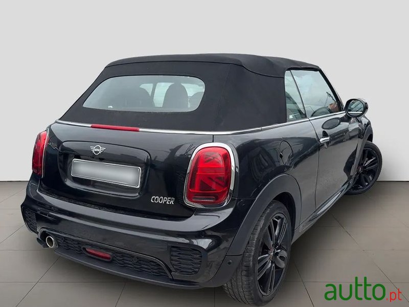 2020' MINI Cooper Auto photo #5