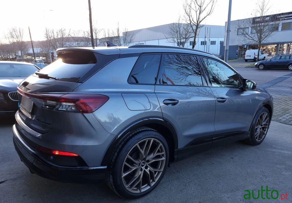 2021' Audi Q4 e-tron 40 photo #6