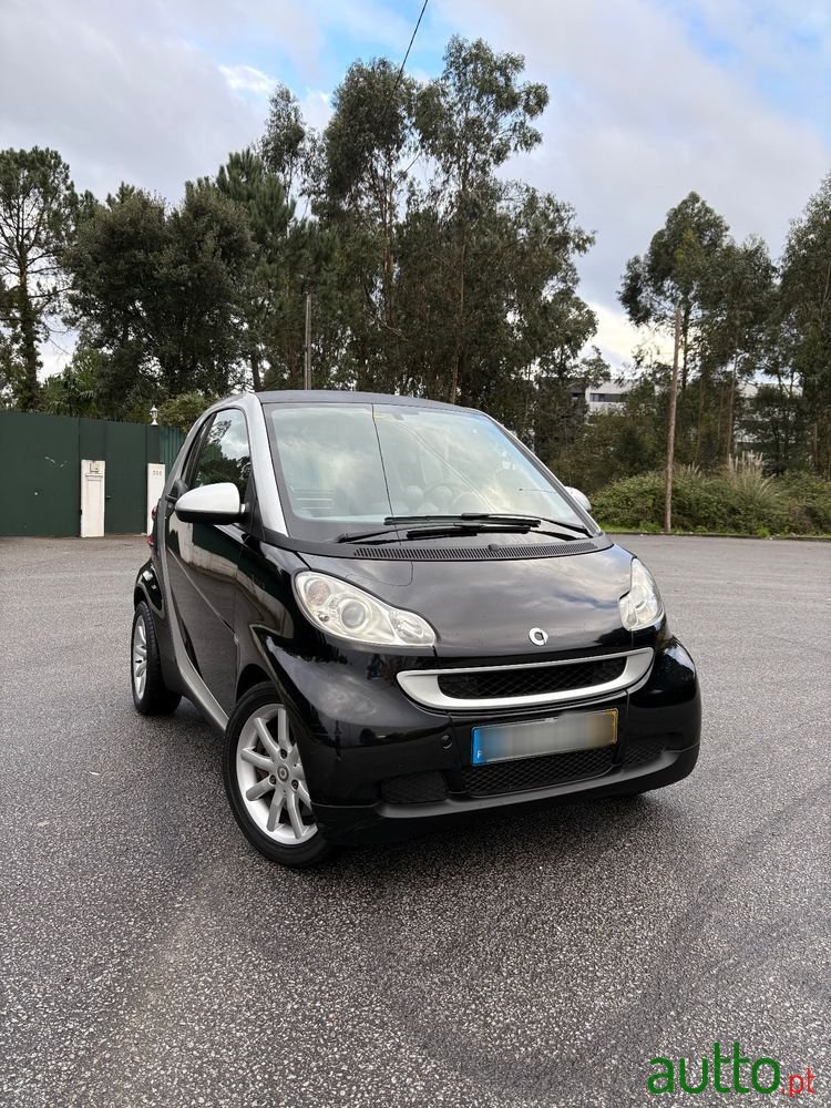 2008' Smart Fortwo photo #1