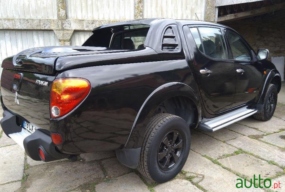 2007' Mitsubishi L200 Strakar photo #1