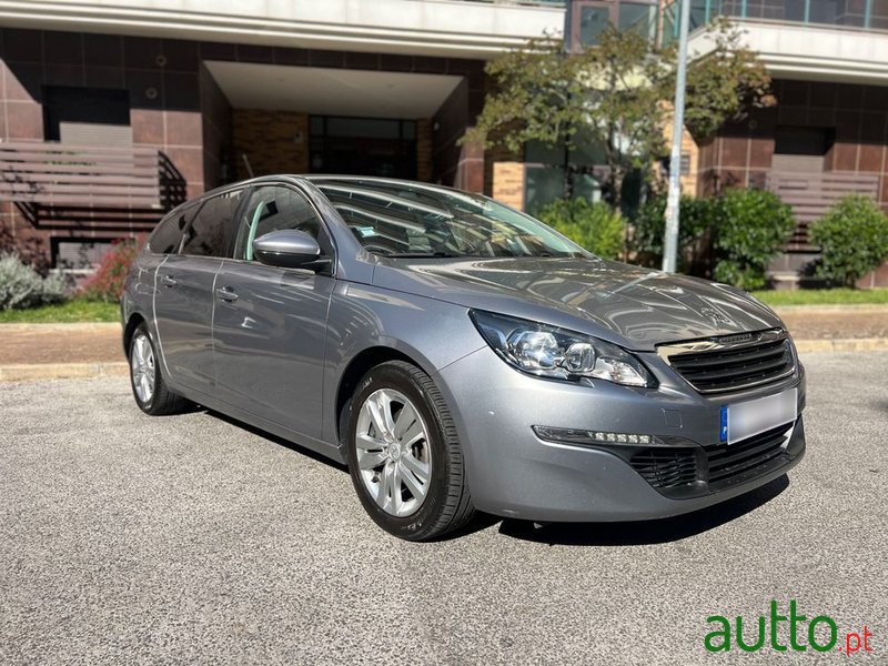 2015' Peugeot 308 1.6 Bluehdi Active photo #4