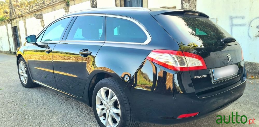 2011' Peugeot 508 2.0 Hdi Active photo #6