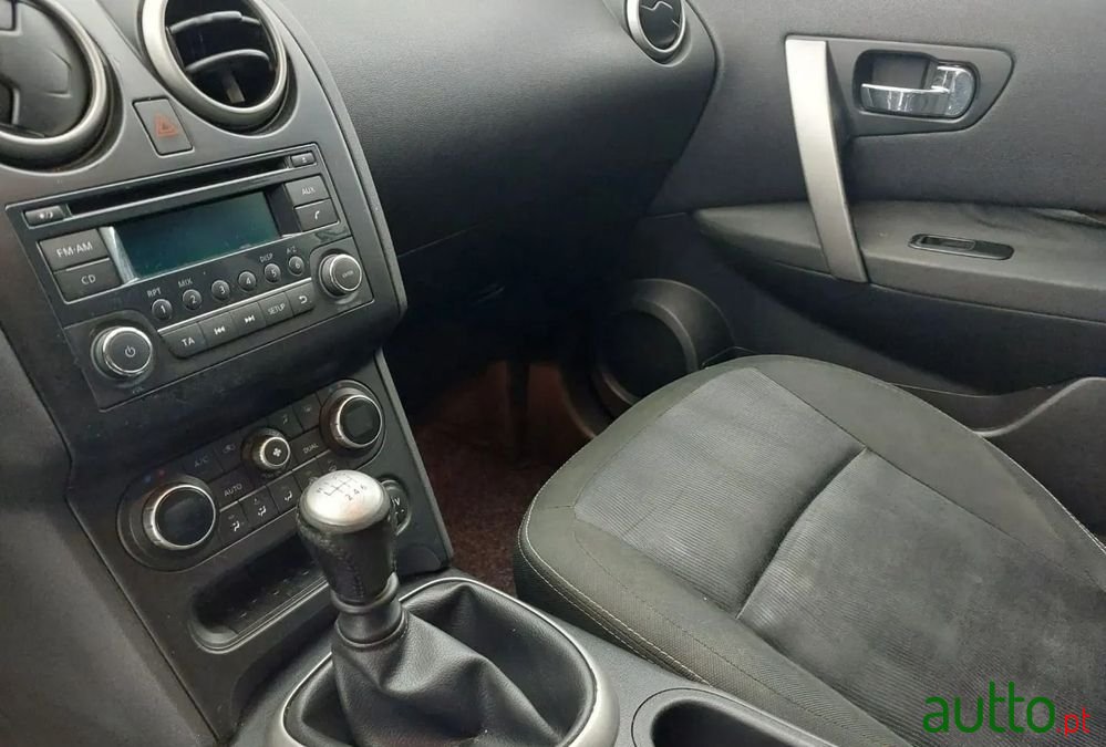 2012' Nissan Qashqai 1.6 Dci Acenta photo #5