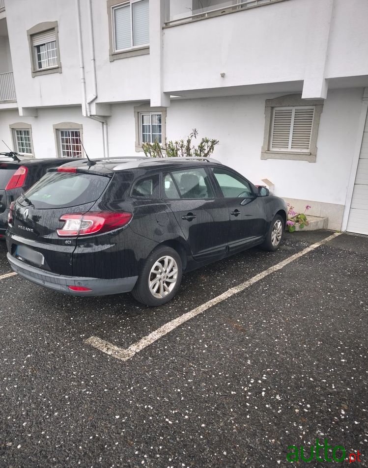 2013' Renault Megane Sport Tourer photo #4