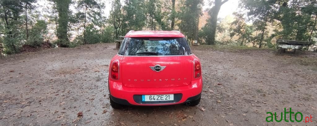 2011' MINI Countryman photo #6